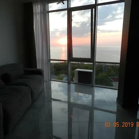 G11 Sea View *